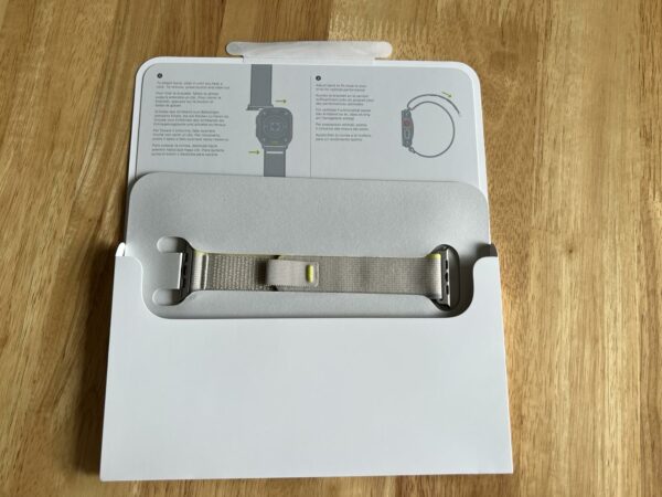 Original Apple Ultra Watch (49 mm) Trail Loop Gelb/Beige M/L Armband für 145-220 mm Umfang